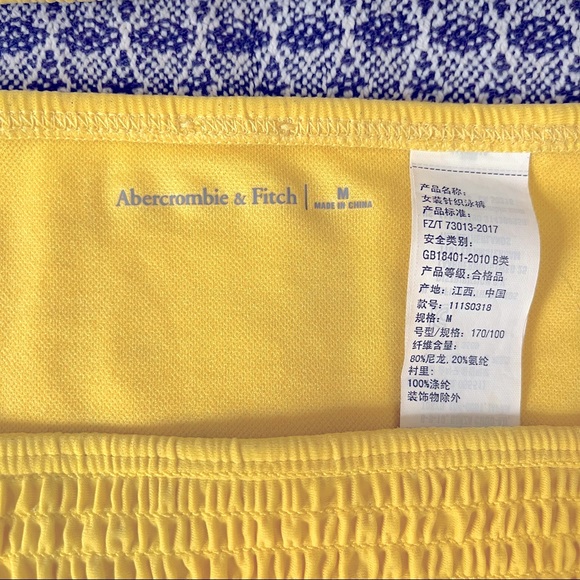 Abercrombie & Fitch Smocked Bikini, Sz M - Picture 4 of 5